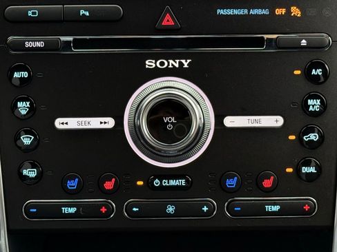 Used 2018 Ford Explorer Limited w/ Ford Safe & Smart Package image 43