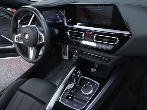 Used 2025 BMW Z4 sDrive30i image 26