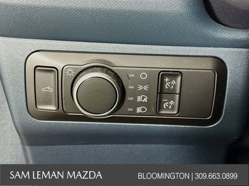 Used 2025 Ford Maverick XLT w/ XLT Luxury Package AWD/4WD image 10