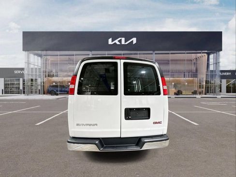 Used 2024 GMC Savana 2500 w/ Driver Convenience Package RWD image 7