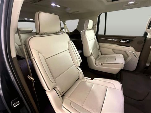 Used 2021 GMC Yukon XL Denali w/ Denali Premium Package RWD image 20