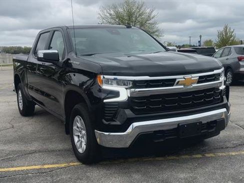 Certified 2025 Chevrolet Silverado 1500 LT AWD/4WD image 3