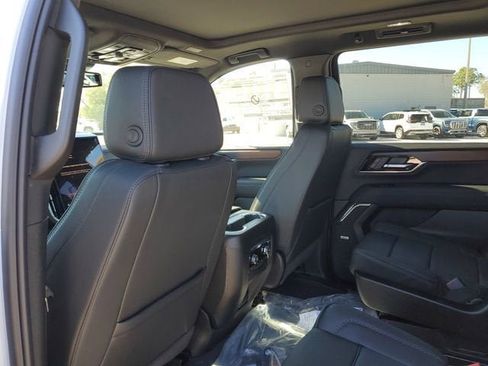 New 2026 GMC Yukon XL Denali w/ Sun & Power Step Package image 10