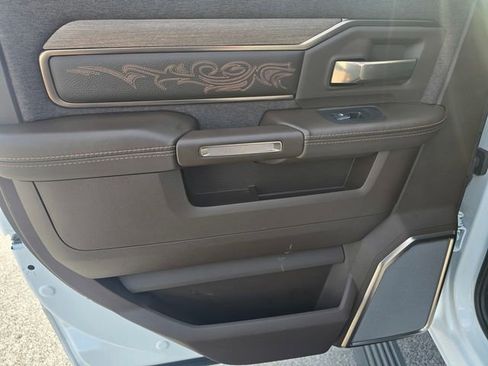 Used 2025 RAM 2500 Limited image 14