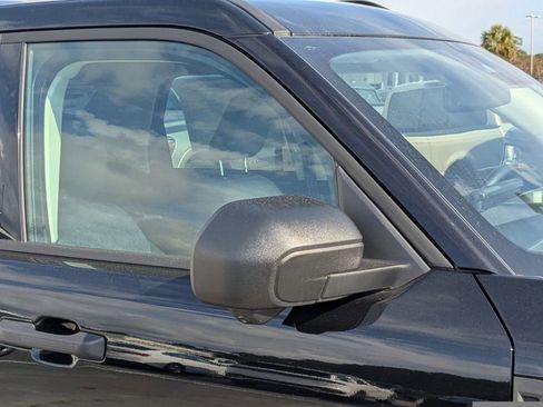 Used 2025 Ford Bronco Sport Badlands image 12