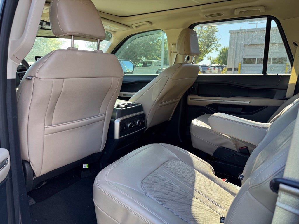 Used 2023 Ford Expedition Max Limited AWD/4WD image 14