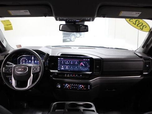 Used 2023 GMC Sierra 1500 SLT w/ X31 Off-Road Package image 2