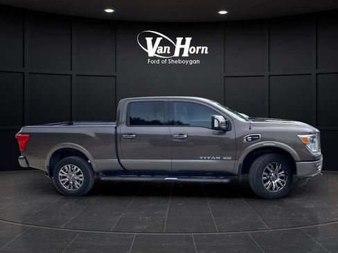 Used 2017 Nissan Titan Platinum Reserve AWD/4WD image 2