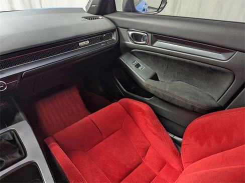 Used 2024 Honda Civic Type R image 8
