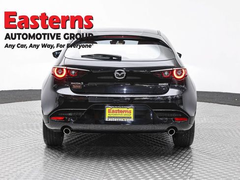 Used 2024 MAZDA MAZDA3 s FWD image 6