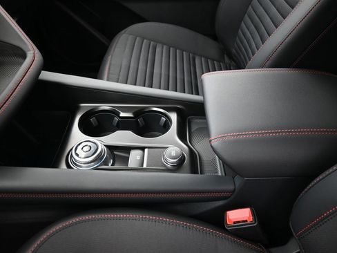 New 2026 Ford Explorer ST-Line w/ ST-Line Street Pack image 20