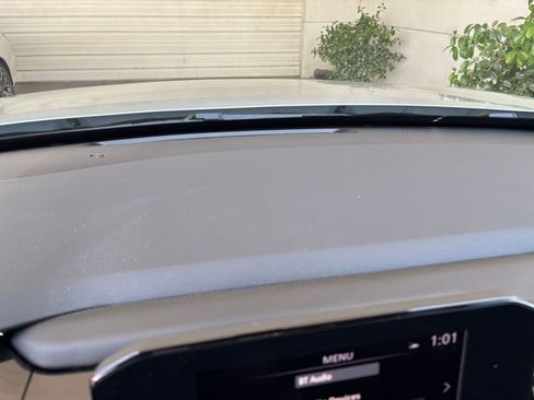 Used 2025 Nissan Pathfinder SV FWD image 17