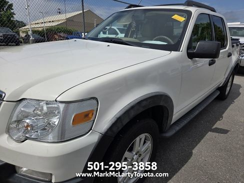 Used 2010 Ford Explorer Sport Trac XLT RWD image 5