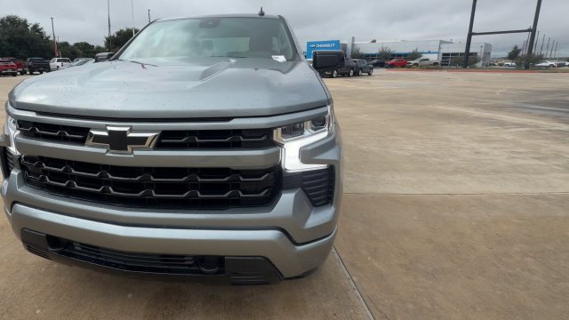 Certified 2026 Chevrolet Silverado 1500 RST RWD image 3