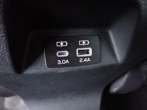 Used 2025 Subaru Crosstrek 2.5i Sport AWD/4WD image 10