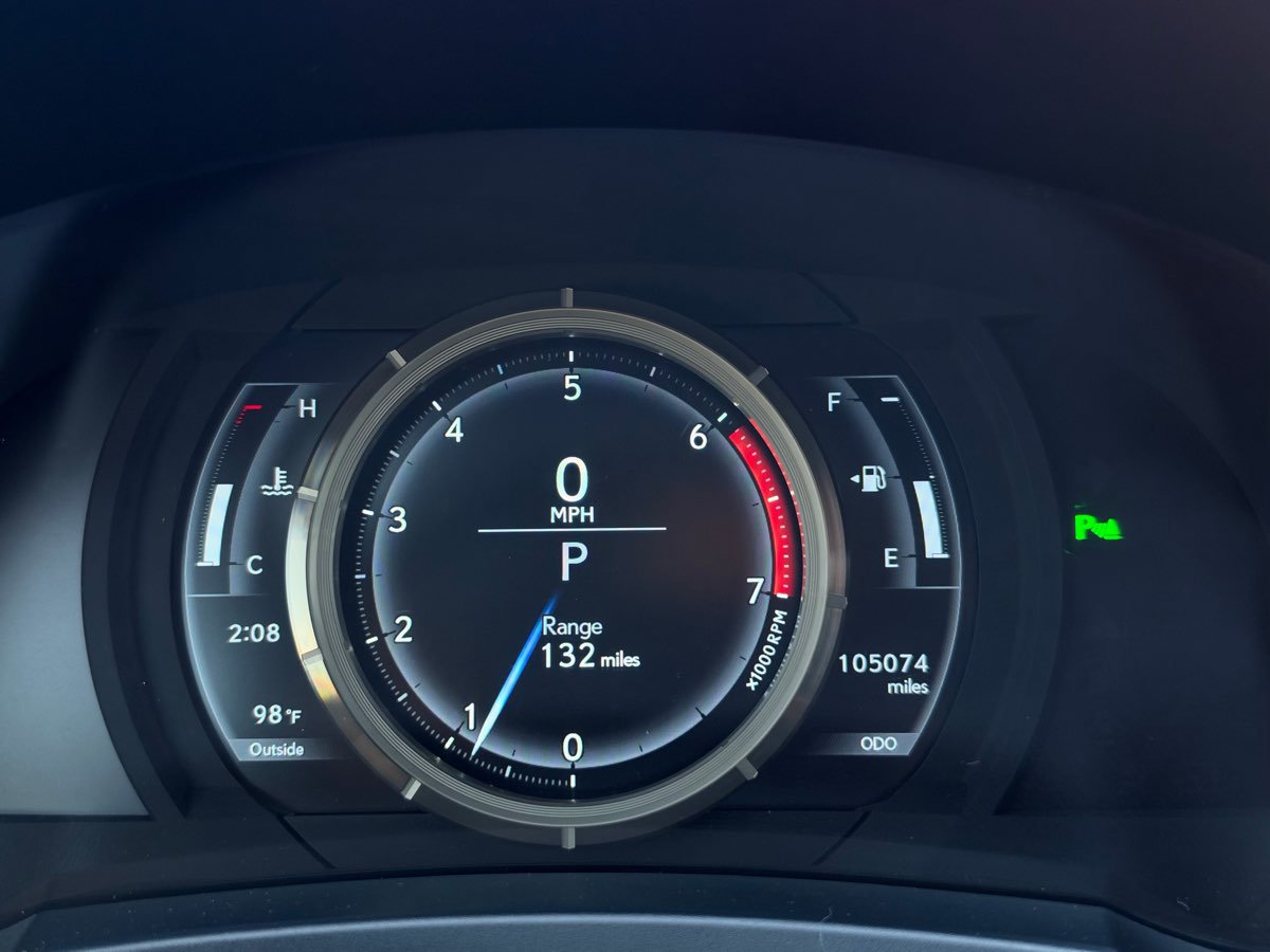 Used 2020 Lexus IS 300 F Sport w/ Blackline Edition RWD image 10