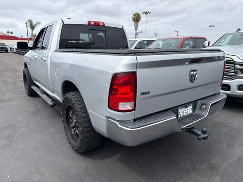 Used 2017 RAM 1500 Classic SLT RWD image 13