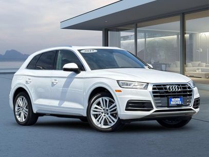 Used 2019 Audi Q5 2.0T Premium Plus w/ Premium Plus Package
