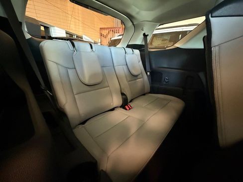 New 2026 Ford Explorer Active w/ Active Comfort Package image 13