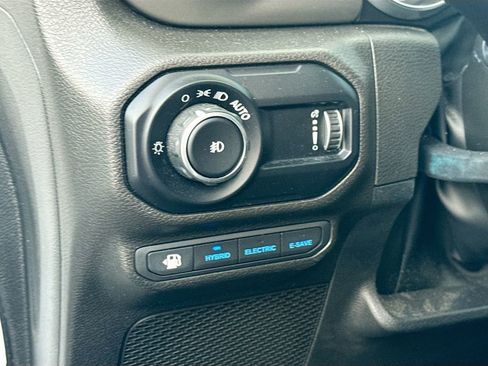 Used 2023 Jeep Wrangler Unlimited w/ Cold Weather Group AWD/4WD image 11