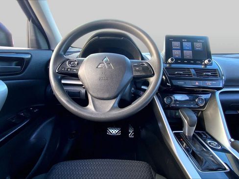 Used 2022 Mitsubishi Eclipse Cross LE AWD/4WD image 6