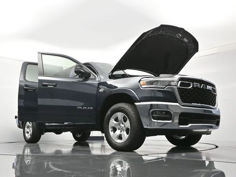 New 2026 RAM 1500 4x4 Crew Cab image 48