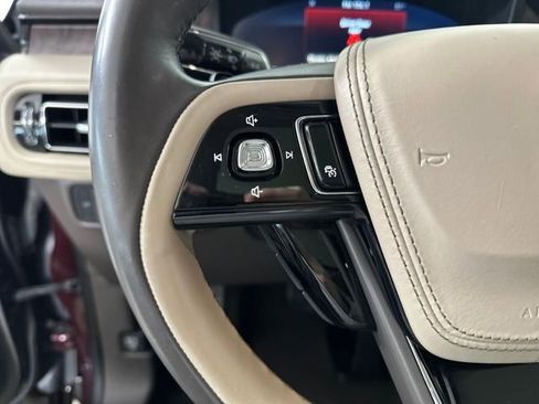 Used 2020 Lincoln Aviator Reserve w/ Equipment Group 202A AWD/4WD image 15