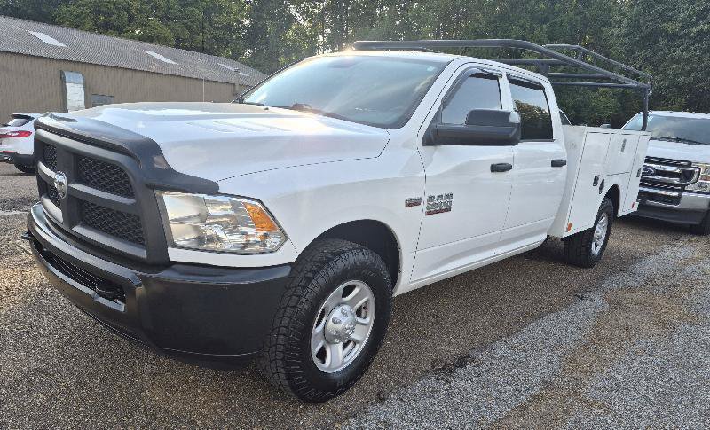 Used 2018 RAM 2500 Tradesman RWD image 3