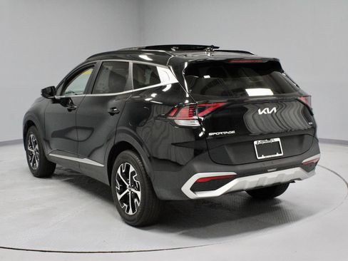 Used 2025 Kia Sportage EX w/ Premium Package AWD/4WD image 9