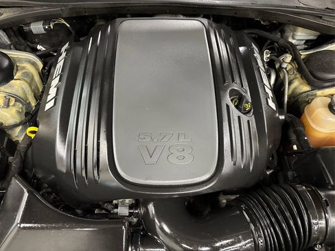 Used 2015 Dodge Challenger R/T Plus image 12