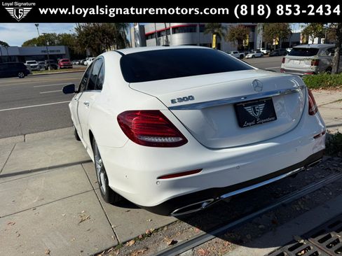 Used 2017 Mercedes-Benz E 300 w/ Premium 1 Package image 5