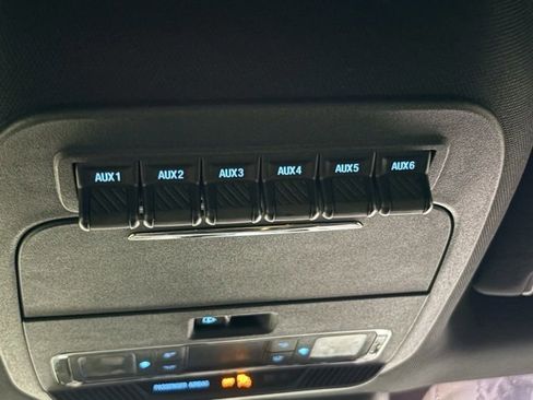 Used 2022 Ford F150 Raptor w/ Equipment Group 801A High image 39