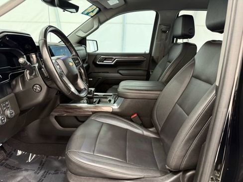 Used 2024 Chevrolet Silverado 1500 LTZ w/ Technology Package image 12