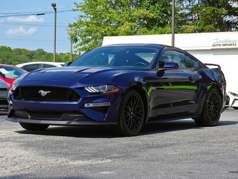 Used 2020 Ford Mustang GT Premium w/ GT Performance Package RWD image 3