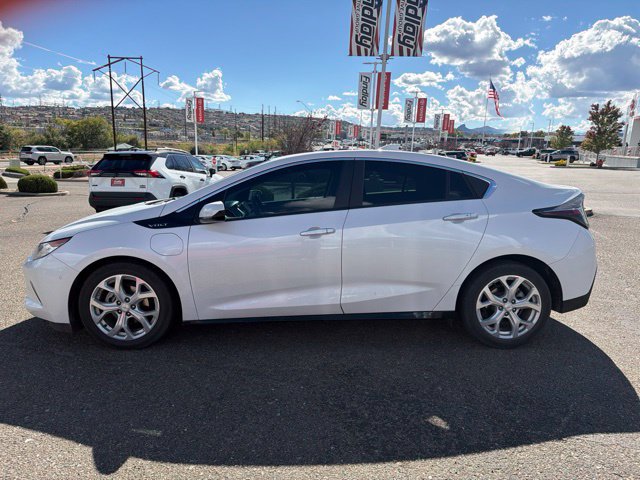 Used 2017 Chevrolet Volt Premier w/ Driver Confidence II Package FWD image 6