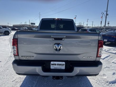Used 2024 RAM 2500 Big Horn w/ Sport Appearance Package image 5