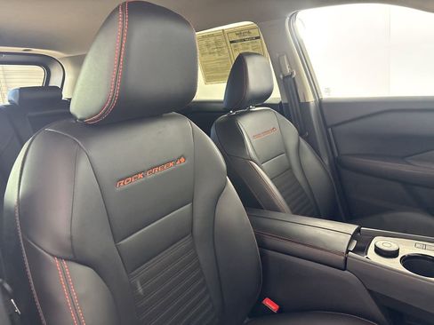 Used 2025 Nissan Rogue SV image 26