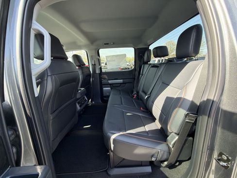 New 2026 Ford F250 Lariat w/ FX4 Off-Road Package image 29