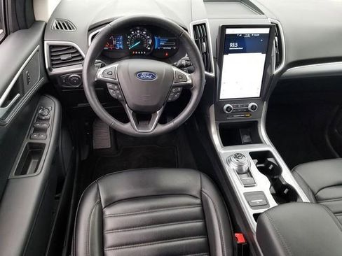 Used 2021 Ford Edge SEL w/ Convenience Package image 17