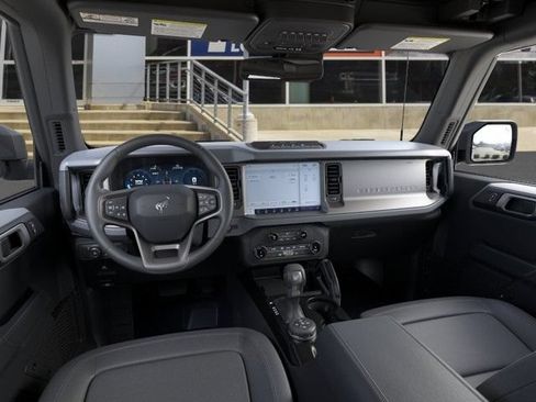New 2026 Ford Bronco Big Bend w/ Black Diamond Package AWD/4WD image 9