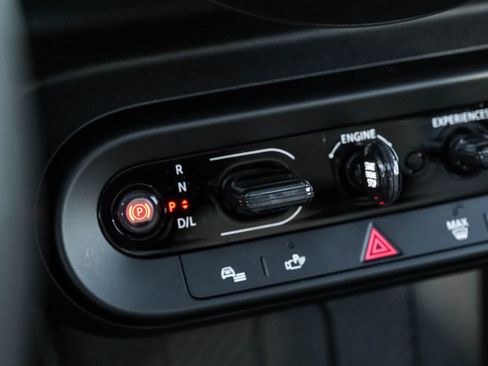 Used 2025 MINI Cooper S image 31