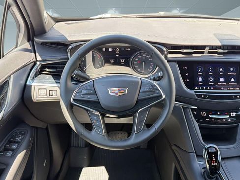 New 2026 Cadillac XT5 Premium Luxury AWD/4WD image 28