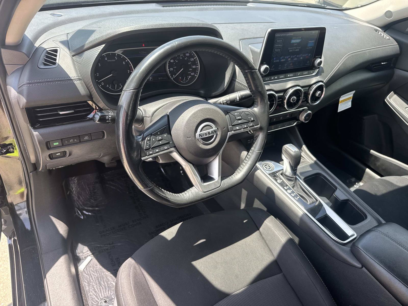 Used 2022 Nissan Sentra SV FWD image 17