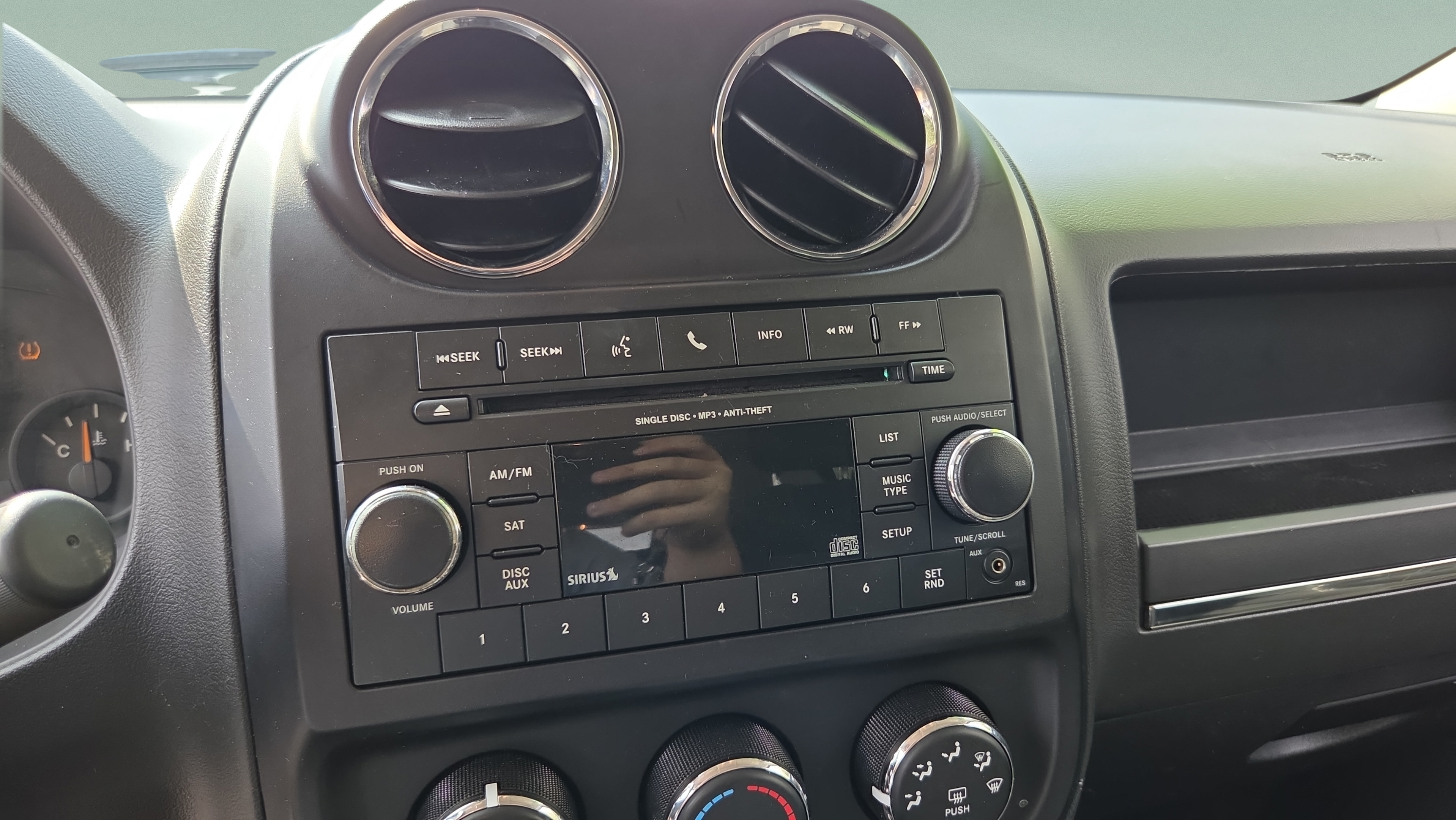Used 2016 Jeep Patriot Sport w/ Power Value Group FWD image 22