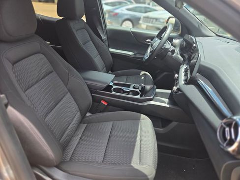 Used 2026 Chevrolet Equinox LT AWD/4WD image 10