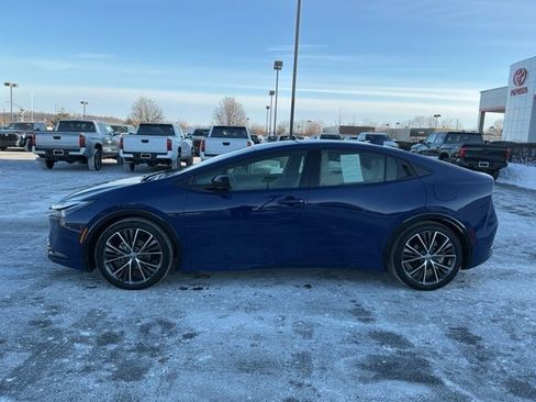 Used 2024 Toyota Prius Limited image 9