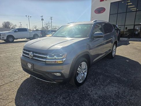 Used 2019 Volkswagen Atlas SE image 3