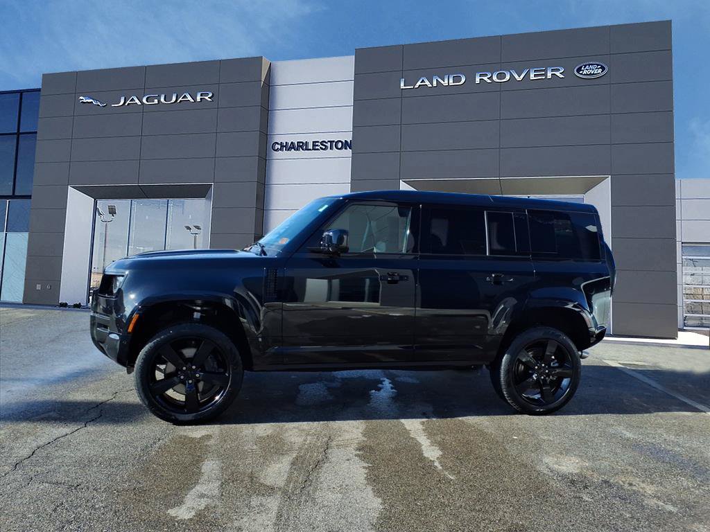 New 2026 Land Rover Defender 110 X-Dynamic SE AWD/4WD image 2