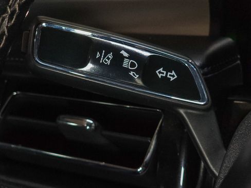 Used 2022 Lincoln Nautilus Standard image 27