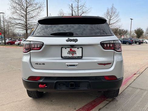 Used 2025 Jeep Compass Trailhawk w/ Trailer Tow Group image 7